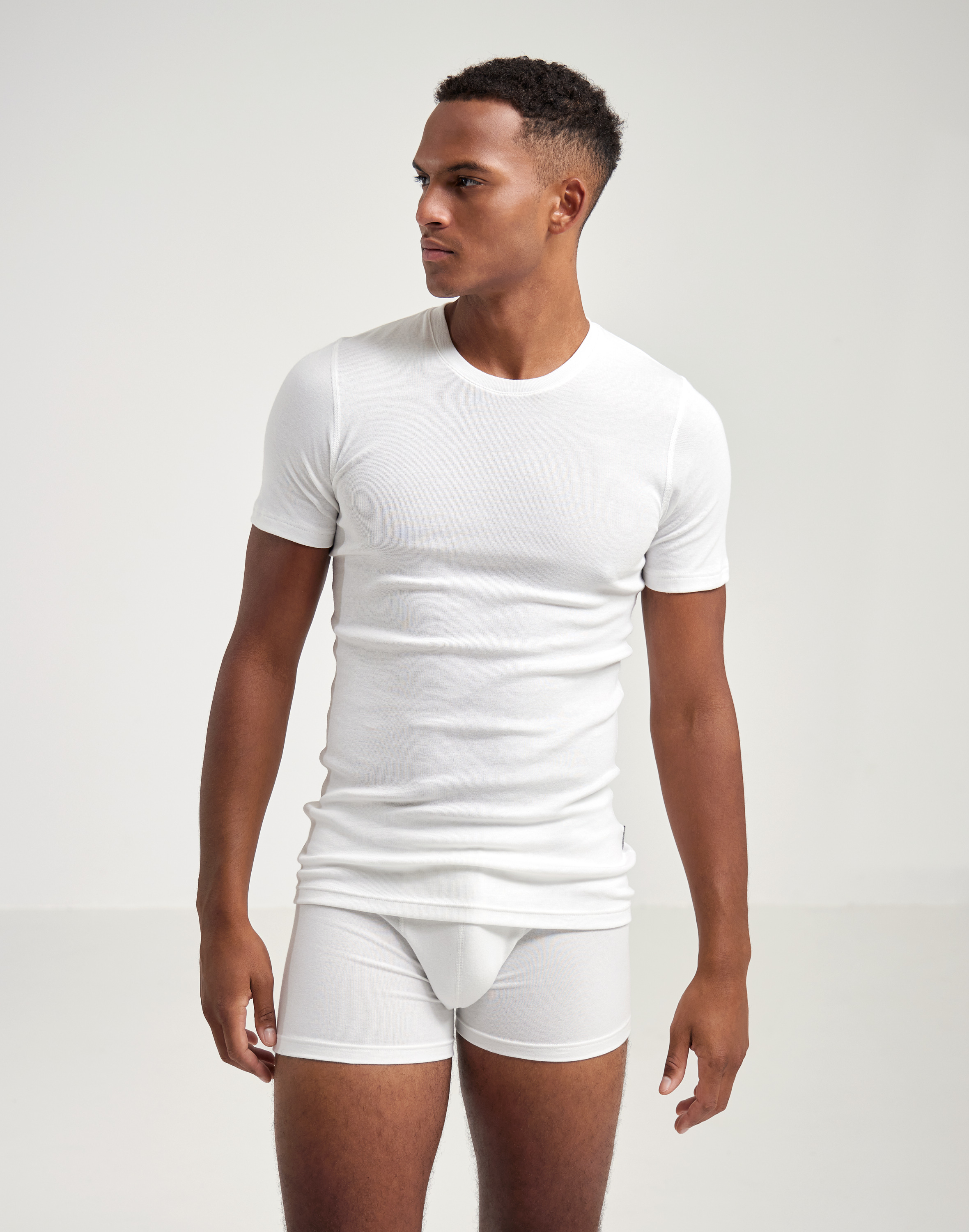 fg white t shirt