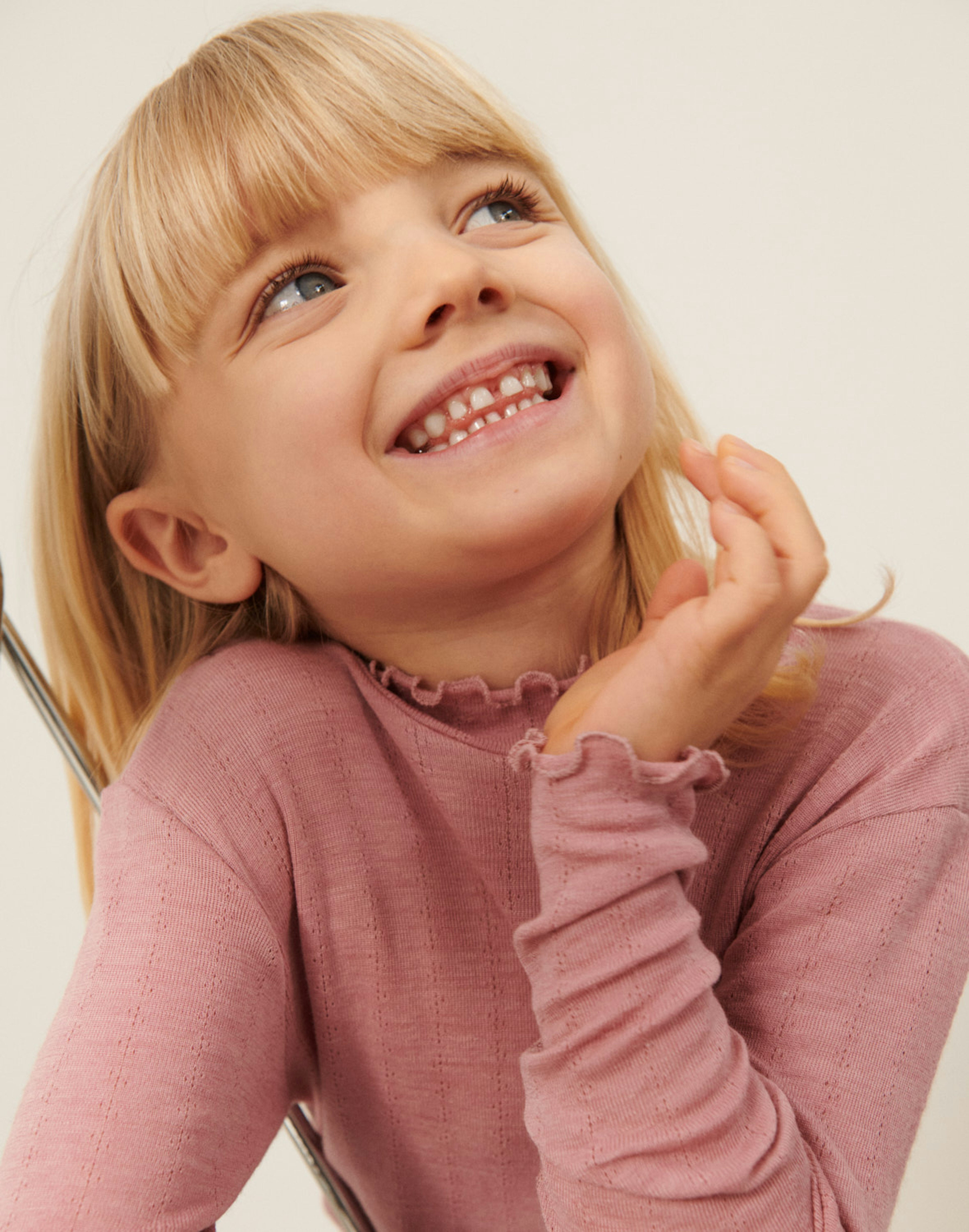 Pointelle-stickad, långärmad topp i merinoull/siden för barn