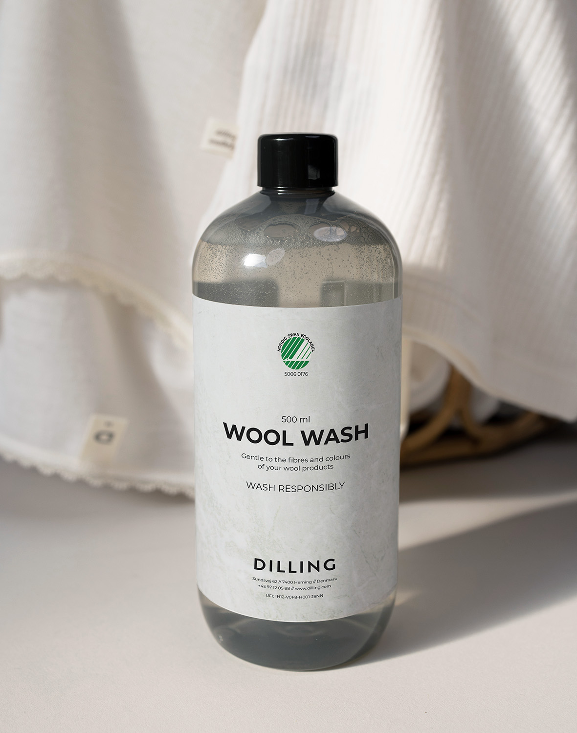 Detergents for store wool